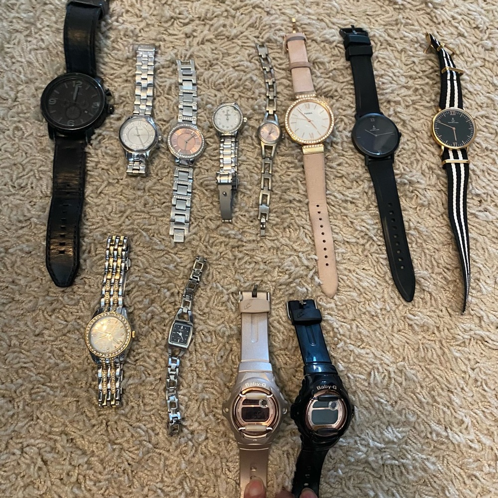 Fossil Black and Gold Smartwatch